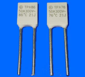 方形温度万向注册：TPA,TPB 13.8X5.7X15.5 50A300V